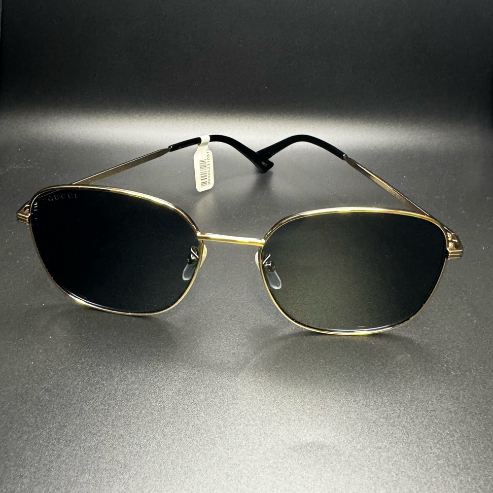 Gucci Sunglasses GG0837SK